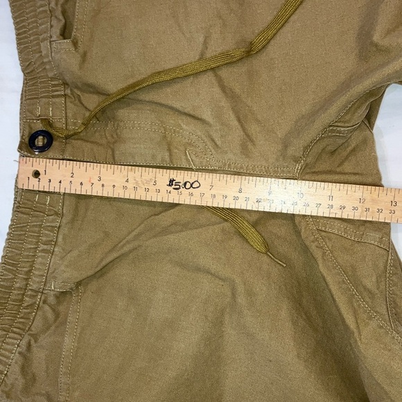 Volcom Tan cut-off Shorts - Picture 9 of 13